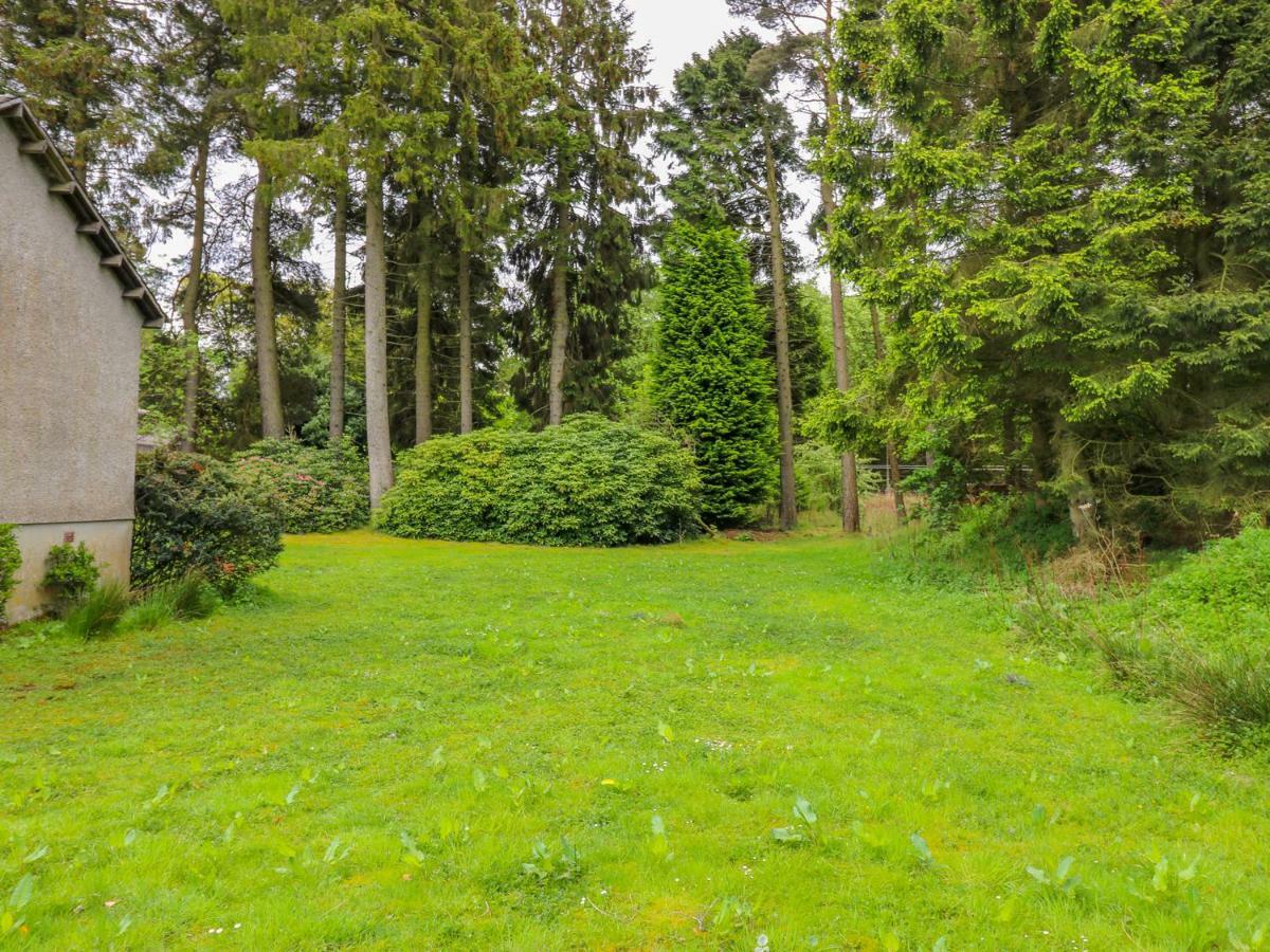 Gate Lodge West Calder 外观 照片